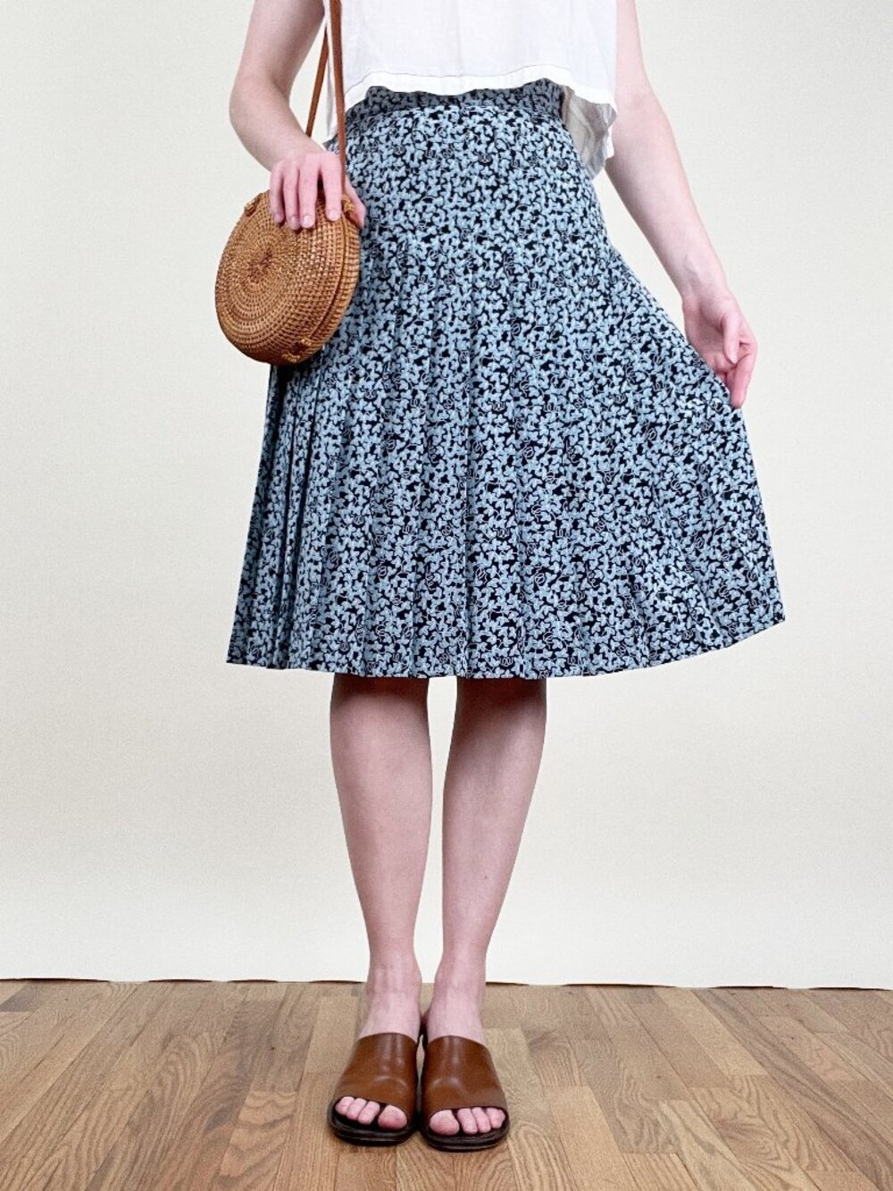 Vintage British Pleated Floral Print Midi Skirt High Rise Waist Preppy 80's 90's